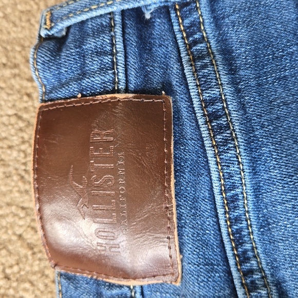 Jeans - Picture 3 of 4